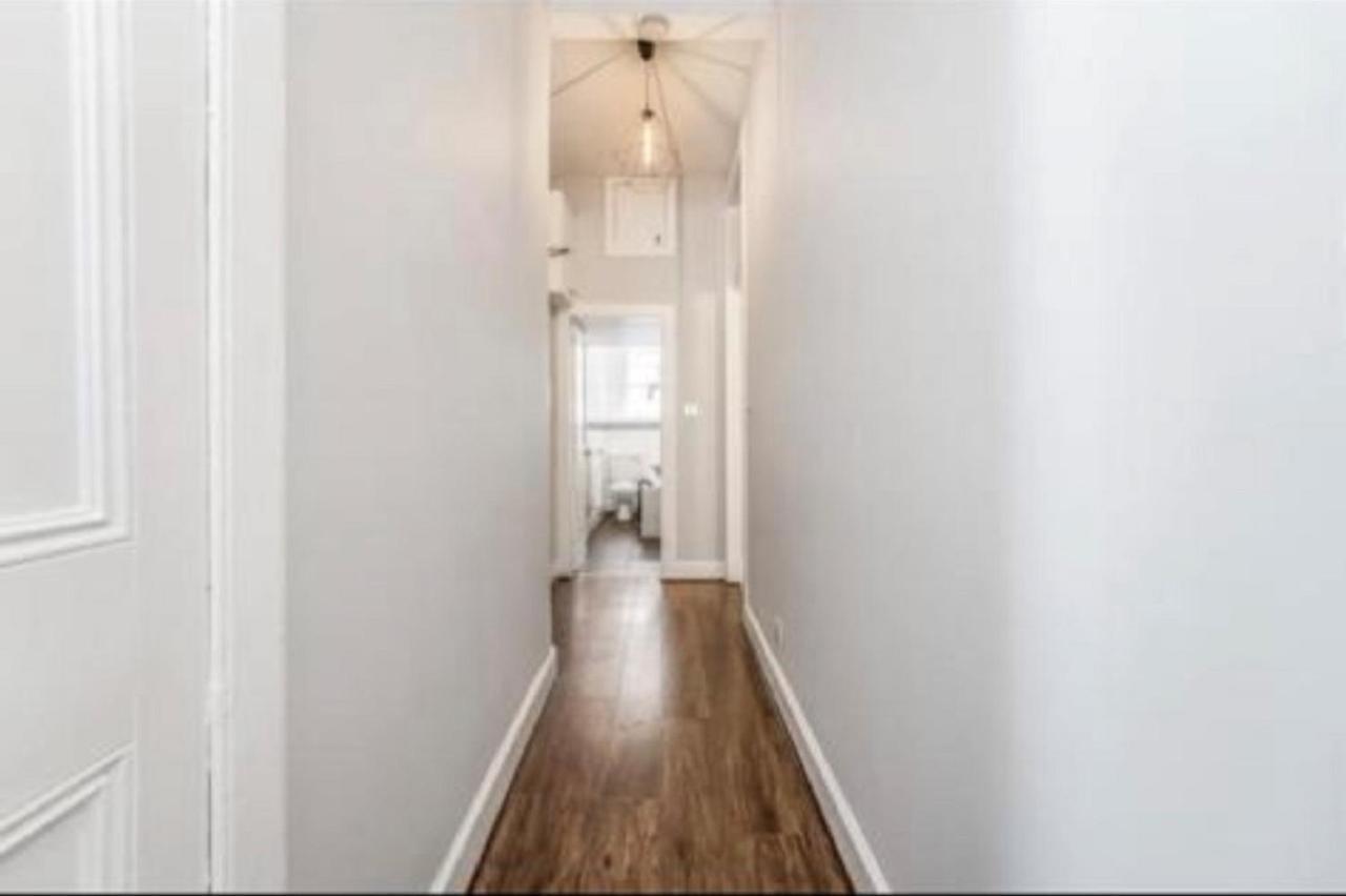 Spacious & Comfortable 3 Bedroom Apartment - Near City Centre - Free Parking Available - Sleeps Up To 5 Guests Edinburgh Ngoại thất bức ảnh